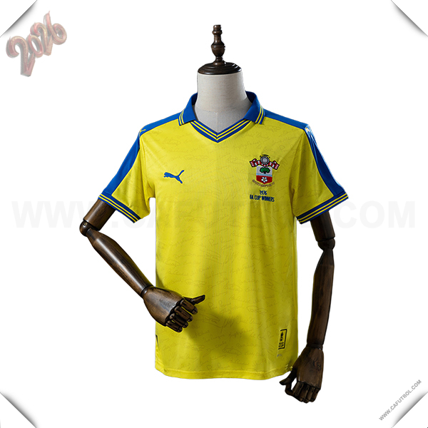 Camiseta de Southampton Edicion del 50.º aniversario 2025/2026